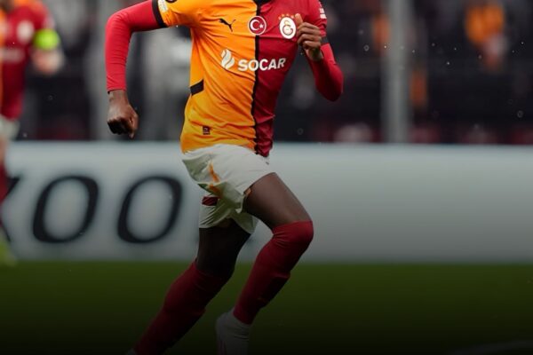 Saudi Club Al-Hilal Nears Deal for Nigerian Striker Victor Osimhen